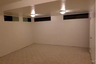 709 Airlane Ave, Pueblo, CO 81005 - Photo 10