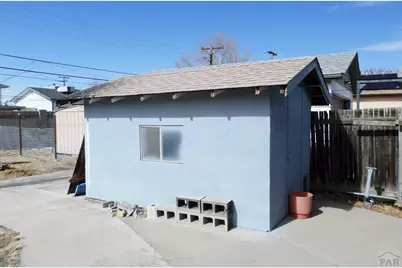 709 Airlane Ave, Pueblo, CO 81005 - Photo 16