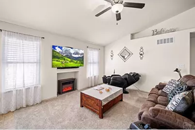 4750 San Pietro Ct, Pueblo, CO 81008 - Photo 8