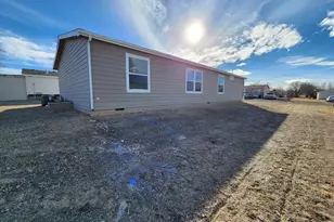 996 S Sibley Dr, Pueblo West, CO 81007 - Photo 22