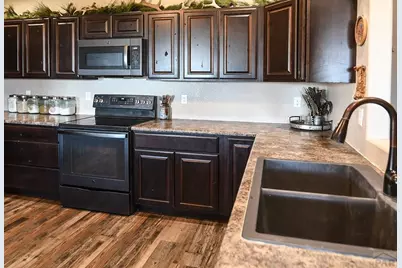 7559 Soda Creek Rd, Pueblo, CO 81023 - Photo 10