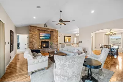 302 S Costilla Court, Pueblo West, CO 81007 - Photo 12