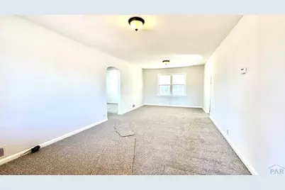 634 S Prairie Ave, Pueblo, CO 81005 - Photo 2