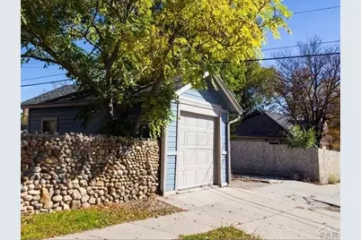 902 E 11th St, Pueblo, CO 81001 - Photo 12