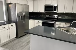 72 Hanson Ln, Pueblo, CO 81001 - Photo 6