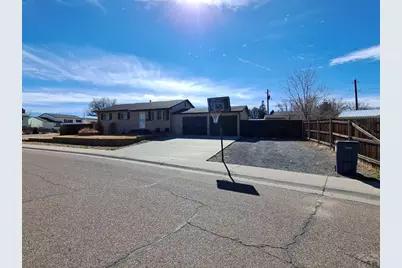 33 Wasatch, Pueblo, CO 81005 - Photo 2