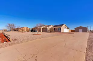 1349 E Kiva Dr, Pueblo West, CO 81007 - Photo 8