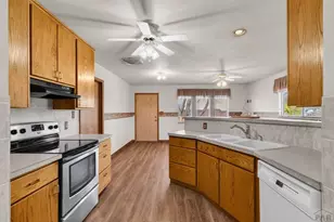 25451 Parkview, Pueblo, CO 81006 - Photo 8