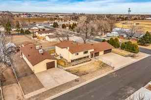 25451 Parkview, Pueblo, CO 81006 - Photo 2