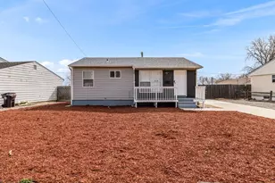 8 Churchill Rd, Pueblo, CO 81001 - Photo 2