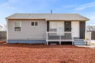 8 Churchill Rd, Pueblo, CO 81001 - Photo 1
