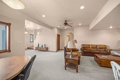 995 S Linden Pl, Pueblo West, CO 81007 - Photo 42