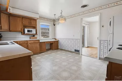 211 Dittmer Ave, Pueblo, CO 81004 - Photo 12