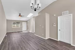 1512 E 21st St, Pueblo, CO 81001 - Photo 8