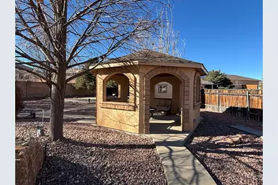 11 Malibu Court, Pueblo, CO 81005 - Photo 6