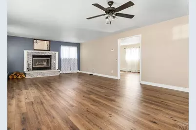 106 Grant St, Penrose, CO 81240 - Photo 2