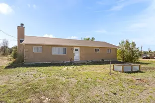 106 Grant St, Penrose, CO 81240 - Photo 1