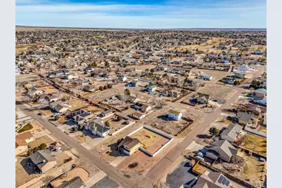 594 S Hook Dr, Pueblo West, CO 81007 - Photo 40