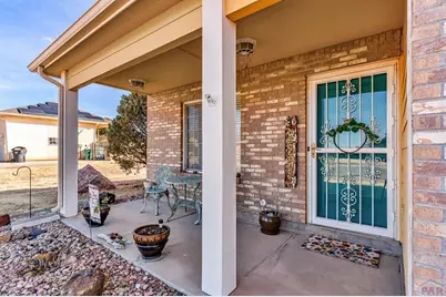 594 S Hook Dr, Pueblo West, CO 81007 - Photo 4