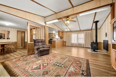 2219 W 28th St, Pueblo, CO 81003 - Photo 6