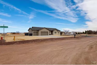 805 N Monarch Dr, Pueblo West, CO 81007 - Photo 38