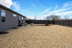 805 N Monarch Dr, Pueblo West, CO 81007 - Photo 34