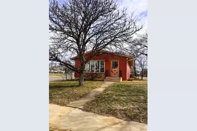 702 Grove Ave, Las Animas, CO 81054 - Photo 1