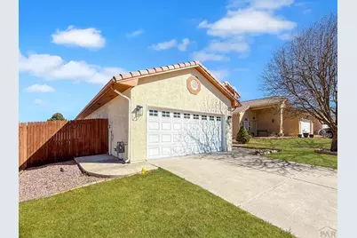 4901 Briarcrest Dr, Pueblo, CO 81005 - Photo 4