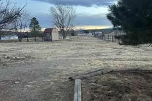 625 N Champa Ave, Walsenburg, CO 81089 - Photo 2