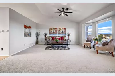 528 S Bellflower Dr, Pueblo West, CO 81007 - Photo 6