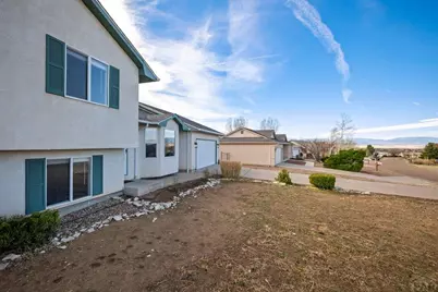 528 S Bellflower Dr, Pueblo West, CO 81007 - Photo 2