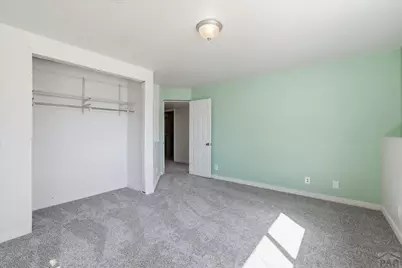 807 S Aguilar Ln, Pueblo, CO 81007 - Photo 20