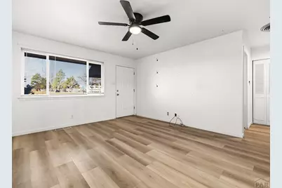 1632-1634 Hollywood Dr, Pueblo, CO 81005 - Photo 2