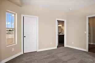 366 N Desert Cove Dr, Pueblo West, CO 81007 - Photo 4