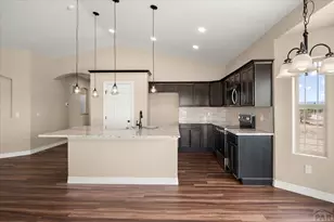 366 N Desert Cove Dr, Pueblo West, CO 81007 - Photo 10