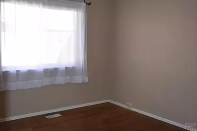 2106 Chatalet Lane #G, Pueblo, CO 81005 - Photo 12