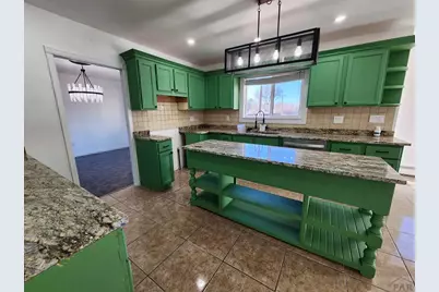 135 La Rochelle Dr, Pueblo, CO 81005 - Photo 6