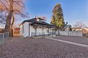 812 E 6th St, Pueblo, CO 81001 - Photo 2