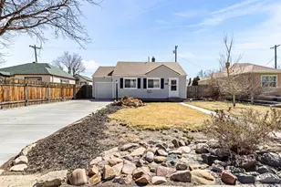 306 Cleveland St, Pueblo, CO 81004 - Photo 2