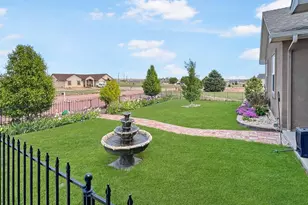 439 N Mitford Dr, Pueblo West, CO 81007 - Photo 6