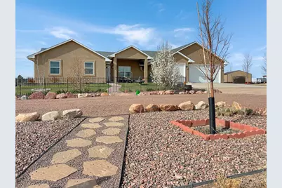 439 N Mitford Dr, Pueblo West, CO 81007 - Photo 2