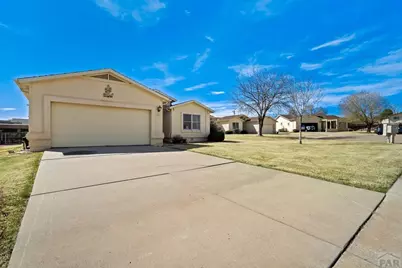 2 Cynthia Place, Pueblo, CO 81008 - Photo 2