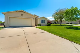 2 Cynthia Pl, Pueblo, CO 81008 - Photo 4