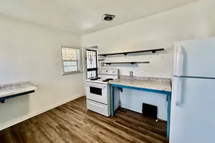 726 W Corona Ave, Pueblo, CO 81004 - Photo 6