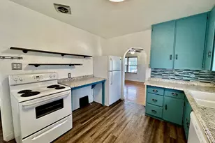 726 W Corona Ave, Pueblo, CO 81004 - Photo 8