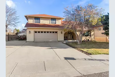 7 Alta Loma Dr, Pueblo, CO 81005 - Photo 2