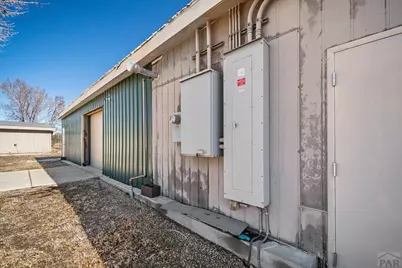 302 Meade Ave, Pueblo, CO 81001 - Photo 6