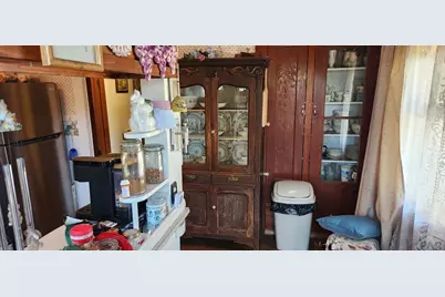 927 E 11th St, Pueblo, CO 81001 - Photo 8