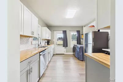 1012 E Abriendo Ave, Pueblo, CO 81004 - Photo 12