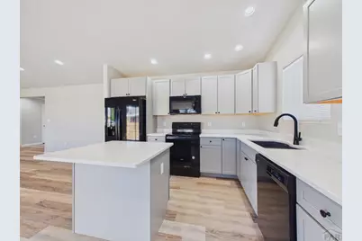 157 S Stardust Circle, Pueblo West, CO 81007 - Photo 10